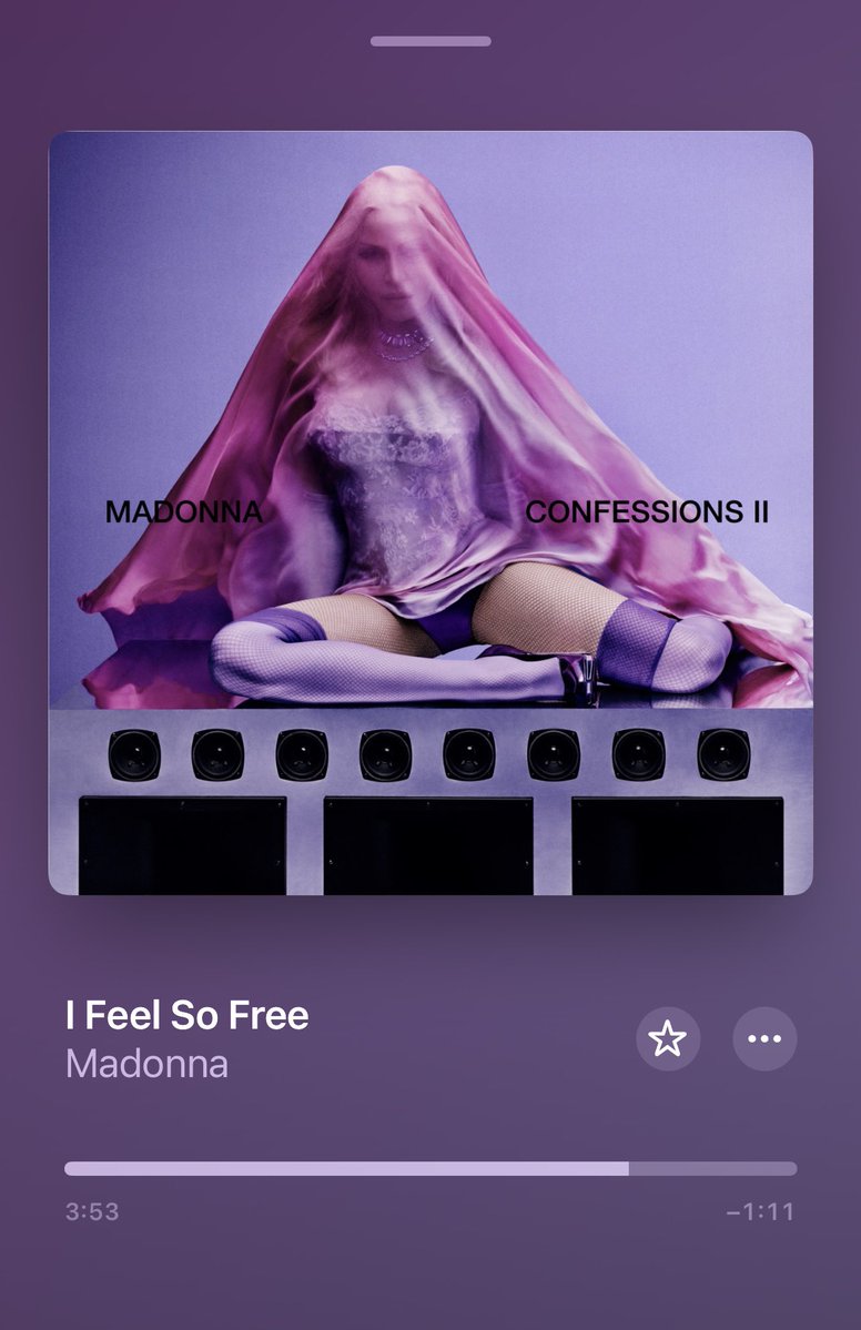 MIRIANA on the dance floor🪩 tweet media