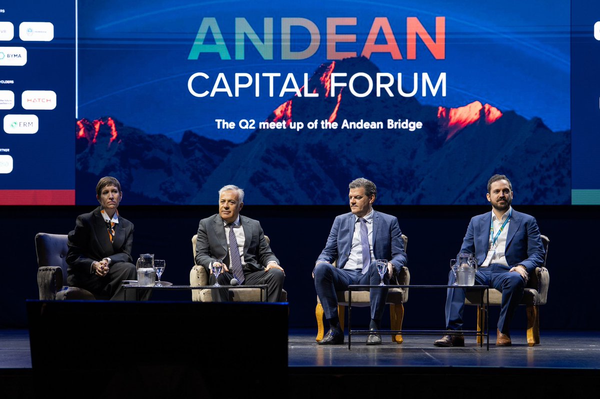 alfredocornejo's tweet photo. Mendoza fue sede del Andean Capital Forum, un espacio que consolida a la provincia como un hub financiero en la agenda minera de la región andina. Junto a referentes internacionales del sector, dimos inicio a este encuentro que conecta proyectos con mercados de capitales y abre nuevas oportunidades de inversión. Estamos construyendo en Mendoza un ecosistema que integra proyectos regionales con financiamiento internacional, con reglas claras y una visión de largo plazo.

En un contexto global donde los minerales críticos son cada vez más relevantes, la región andina tiene una oportunidad histórica. Mendoza está preparada para ser parte de ese proceso, con ventajas concretas y una decisión clara de integrarse al mundo, generando desarrollo, inversión y empleo de calidad.