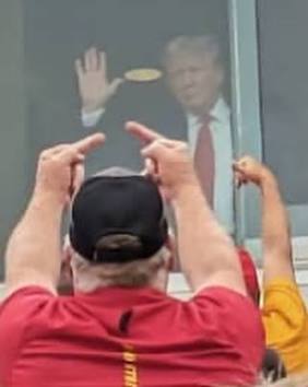 RNjpVLdNwZ33631's tweet image. Like @mtgreenee who planned an entire #insurrection then could not recall or remember 6 hrs. Yes, she may be against pedophile rapist, some racist are. She's still the same #magat she's always been. Had she told the truth, we wouldn't be here. So to her and Tucker...