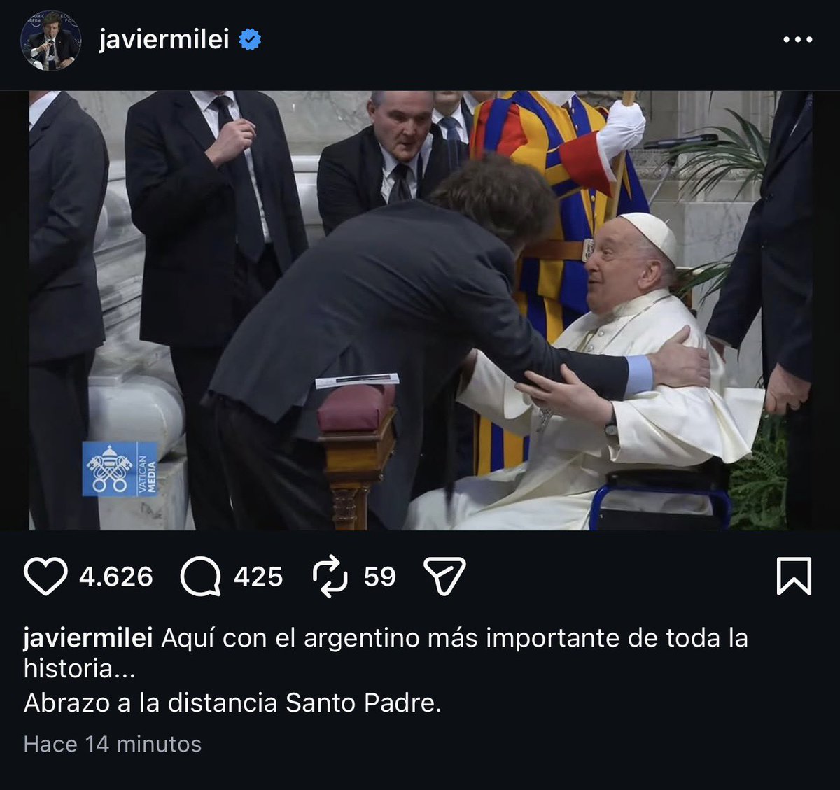 “SANTO PADRE” 
Como pasas de decirle EL REPRESENTANTE DEL MALIGNO EN LA TIERRA a Santo Padre así como si nada?? Este tipo es el CARA ROTA mas grande que vi en toda mi vida