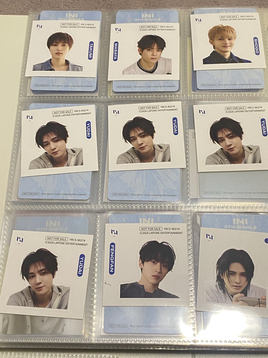 249_hiro's tweet photo. INI 8thシングル PLUSE トレカ 交換

【譲】

SQUAD UP
 池崎、尾崎、藤牧、
ミニ　尾崎、木村、後藤

FOREVER YOUNG 
許、藤牧
ミニ佐野、髙塚、藤牧

KYOMEI
佐野x2、許、髙塚田島x2、松田
ステッカー尾崎、木村、佐野x4        
　　　　　許、田島、松田

【求】
同種　西

郵送希望📮

#INI交換 https://t.co/SiCEvE6vp5
