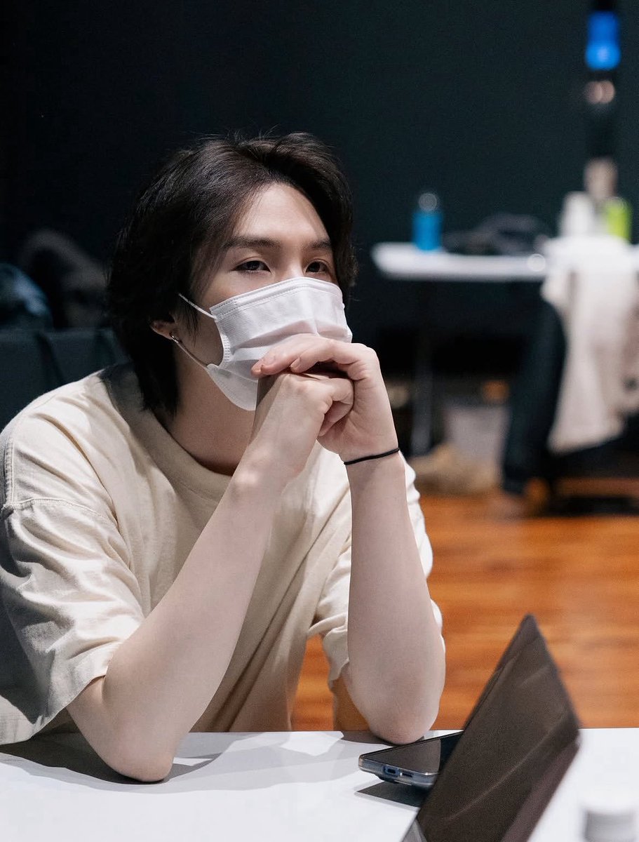 AGUST D CHARTS tweet media