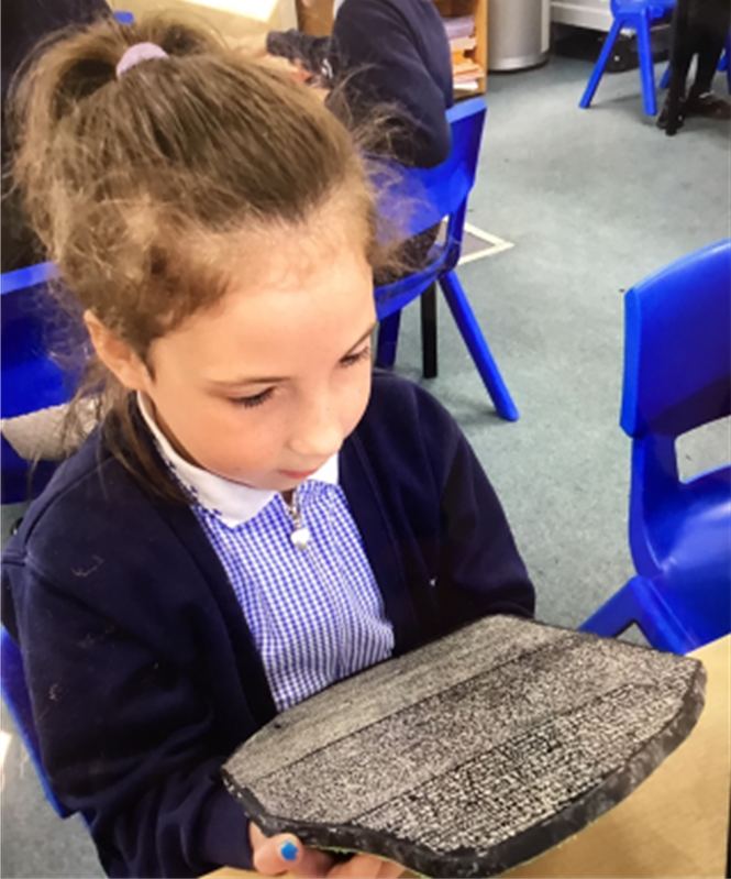 ApplegarthAc's tweet photo. In History, Year 3 have been learning about Ancient Egypt, exploring artefacts, the social hierarchy and the importance of mummification and the afterlife whilst also studying gods and goddesses such as Anubis, Ra and Osiris. They've thoroughly enjoyed this unit! @thesteptrust https://t.co/2M3HAHmw1x