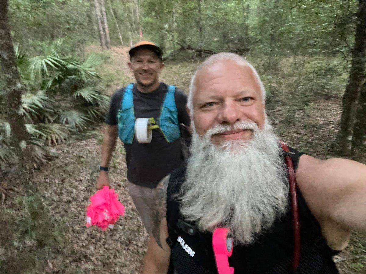 justrunfuller's tweet photo. Solid miles of course marking into the night last evening on the Skunk Ape 100 Mile course. One of my favorite sections of the trail! https://t.co/wurc2JQxPQ