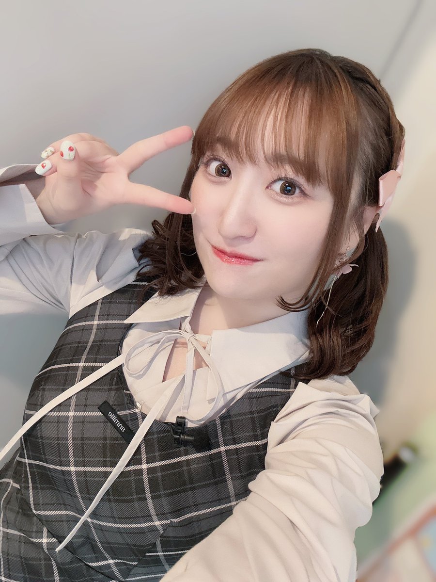 高尾奏音 tweet media