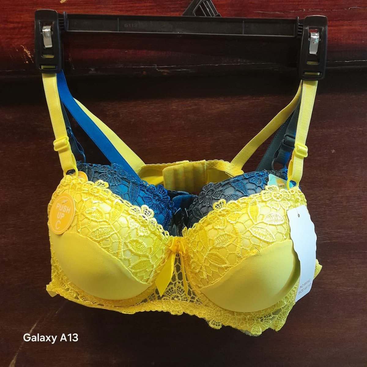 vinothini tweet media