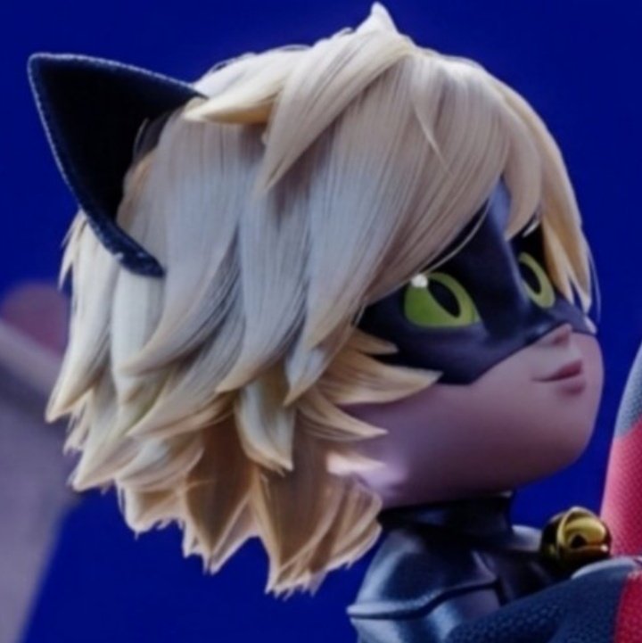 ari so in love ♡ tweet media