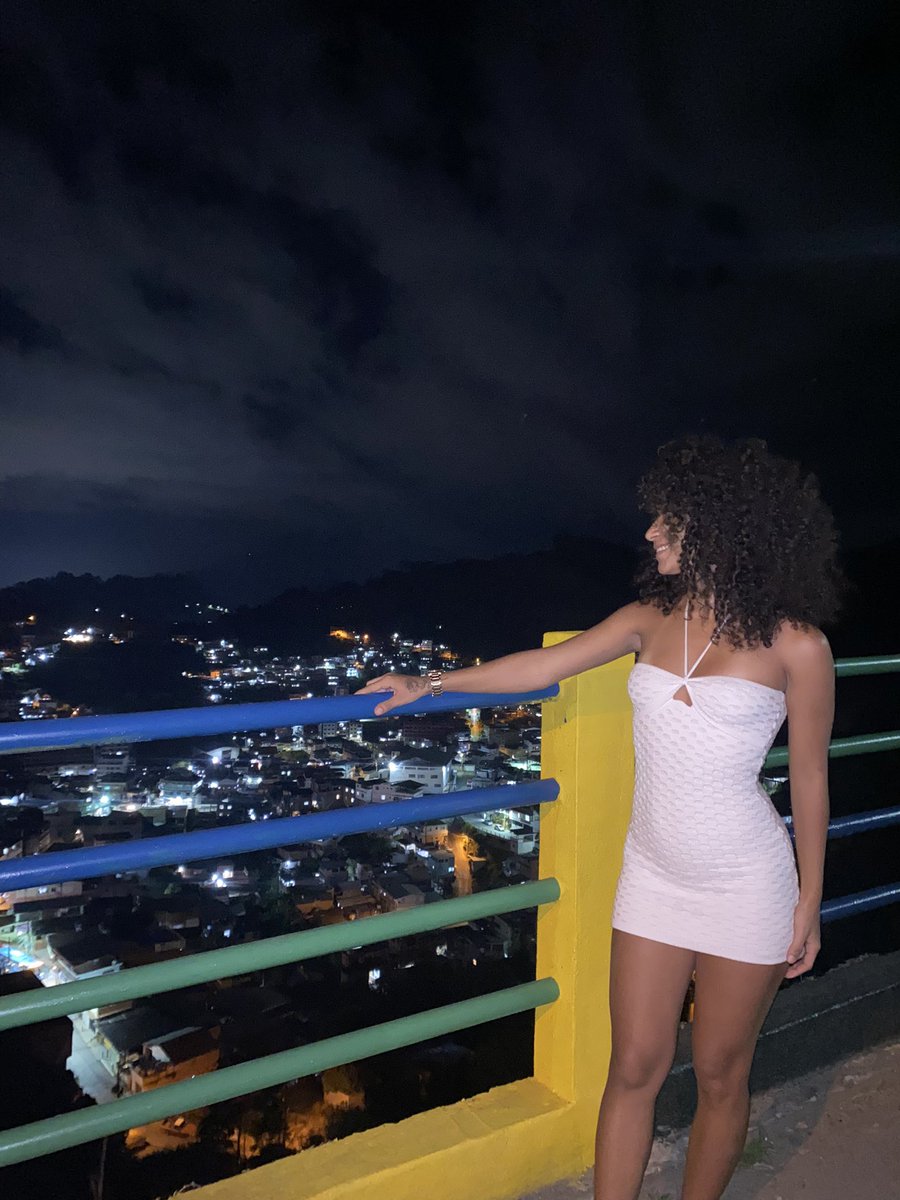 kamylinha_22's tweet image. #favela #paz