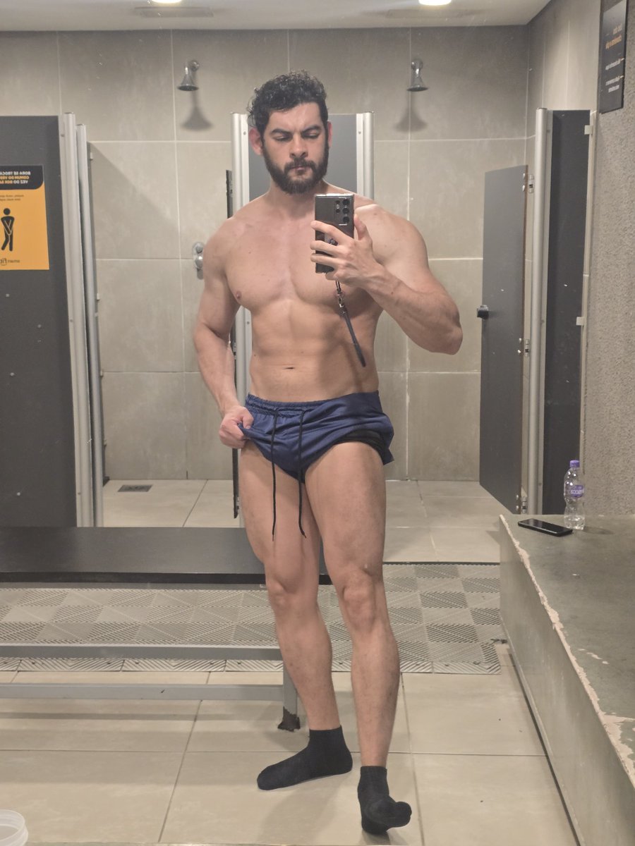 André GabS tweet media