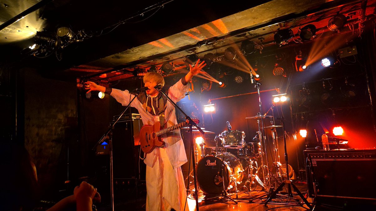 tsuki 🏴⁎∗🦔︎🌙*.｡ tweet media