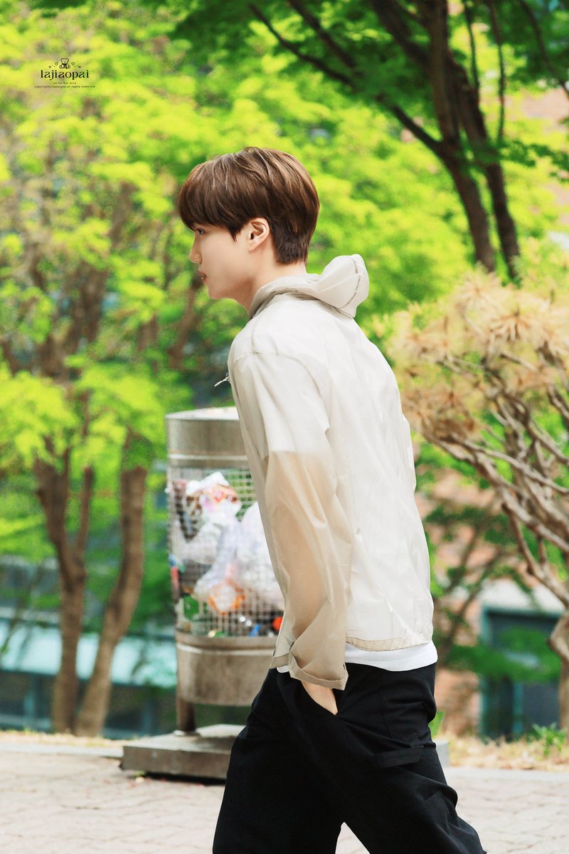 lajiaopai114's tweet photo. 20260421 전과자
#카이 #김종인 #KAI #JIONGIN #金钟仁 https://t.co/u2mFhB5W9p
