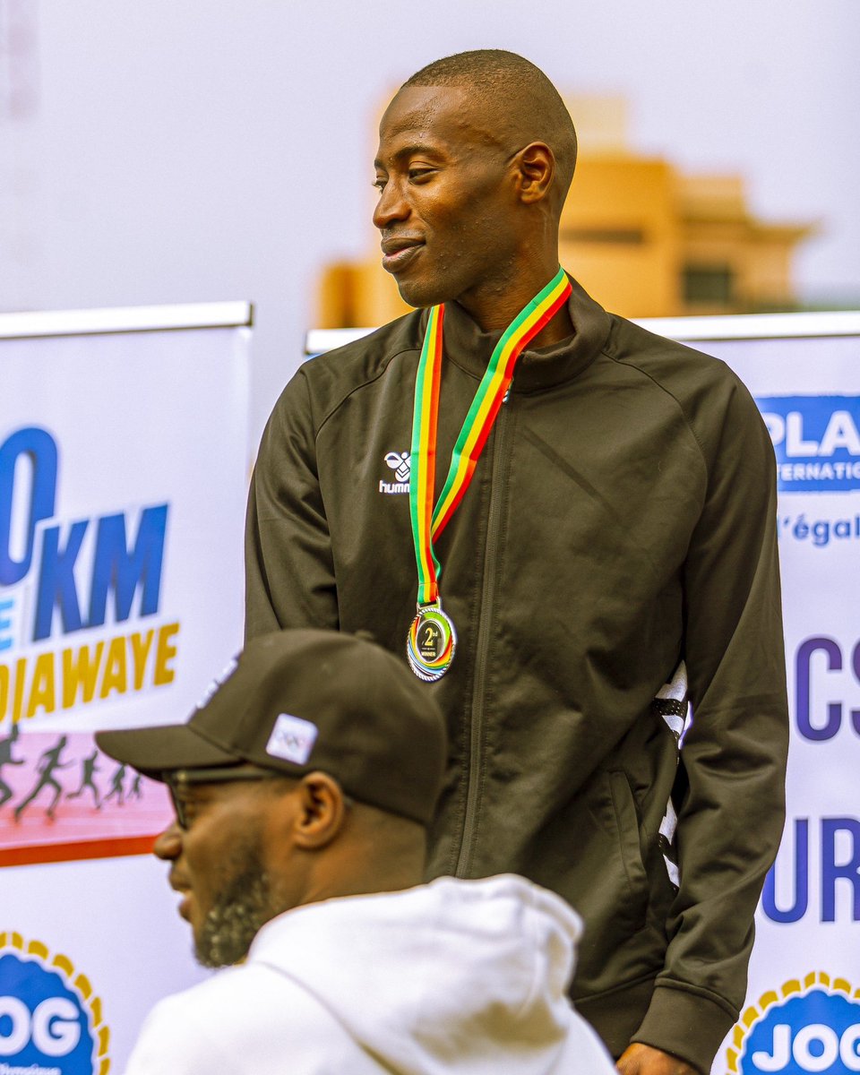 JOG CLUB tweet media