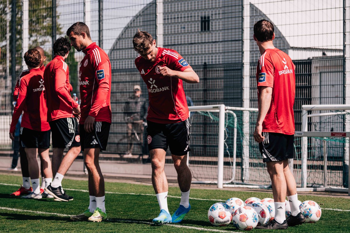 Fortuna Düsseldorf tweet media