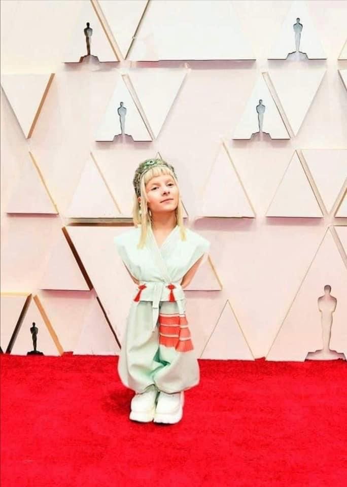 🗡️ ‘ Lee .. tweet media