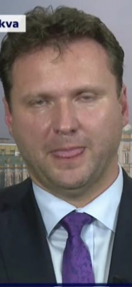 Willien74564217's tweet photo. Rád bych poděkoval vrchnímu buranovi hnutí ANO @vondraaczech za jeho útok na @MartinReznicek , kterým ještě přiživil všeobecný odpor veřejnosti k plánovanému násilnému převzetí @CzechTV a @CRozhlas . https://t.co/YXinaLUfd2