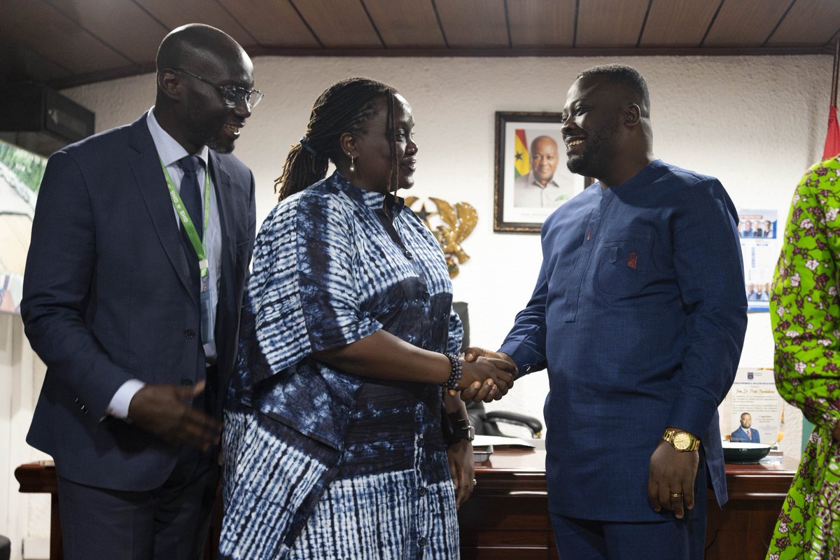 WHOGhana's tweet photo. Kicking off her Ashanti Region tour, Dr. @BrakaFiona paid a courtesy call on the Ashanti Regional Minister, @DrAmoakohene, to formally inform him of her visit and mission.

The meeting set the stage for deeper collaboration &amp; joint efforts to enhance health systems and outcomes. https://t.co/joCXwgAKsQ