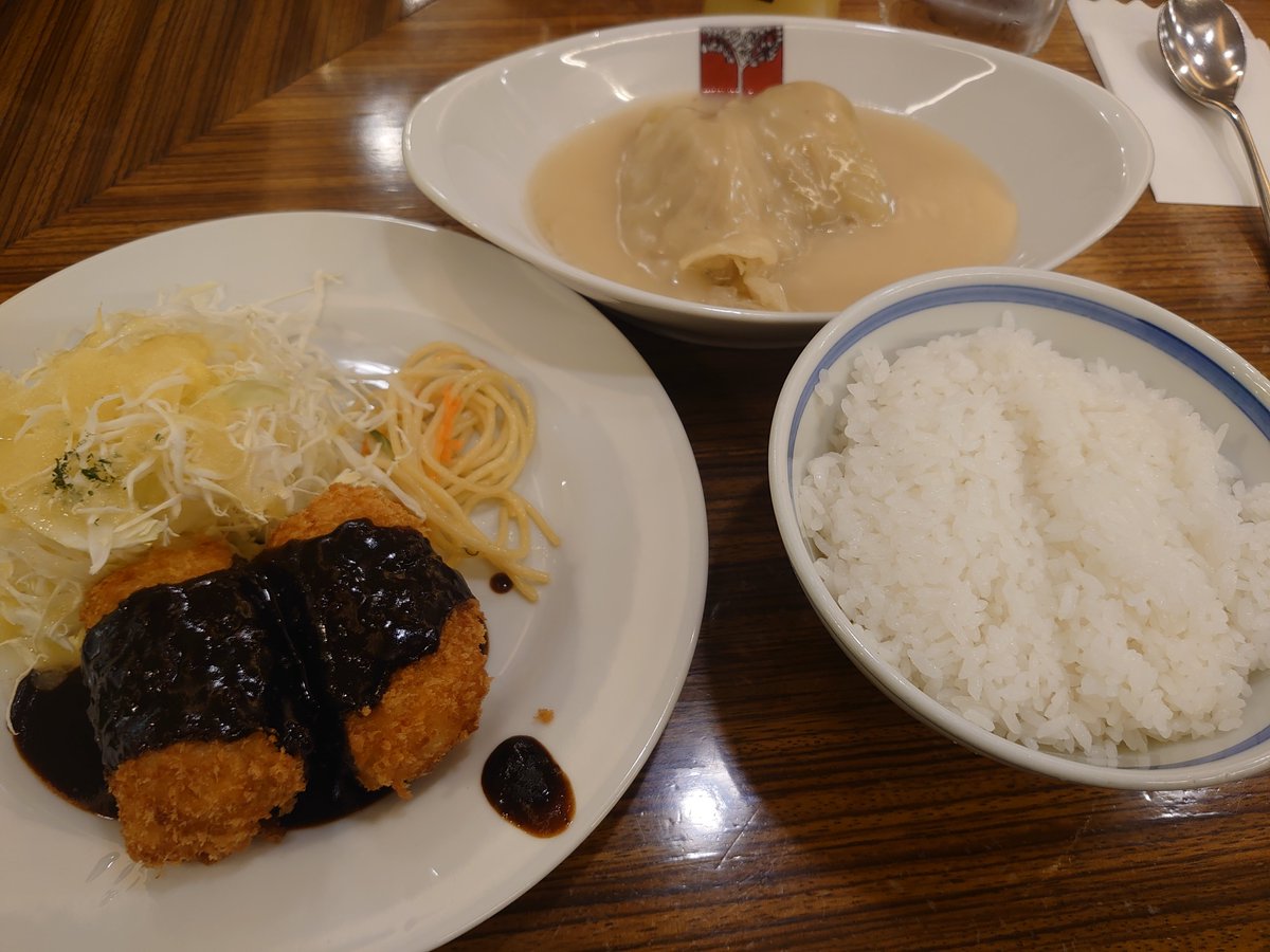 garveriq's tweet photo. 今朝は中国の朝ごはん的なものを食べ、空港着いたら飛行機遅延✈昼夜兼用でいつものアカシア💡
お腹パンパンでやっと帰ってきました https://t.co/eh2Qw0Sqrb
