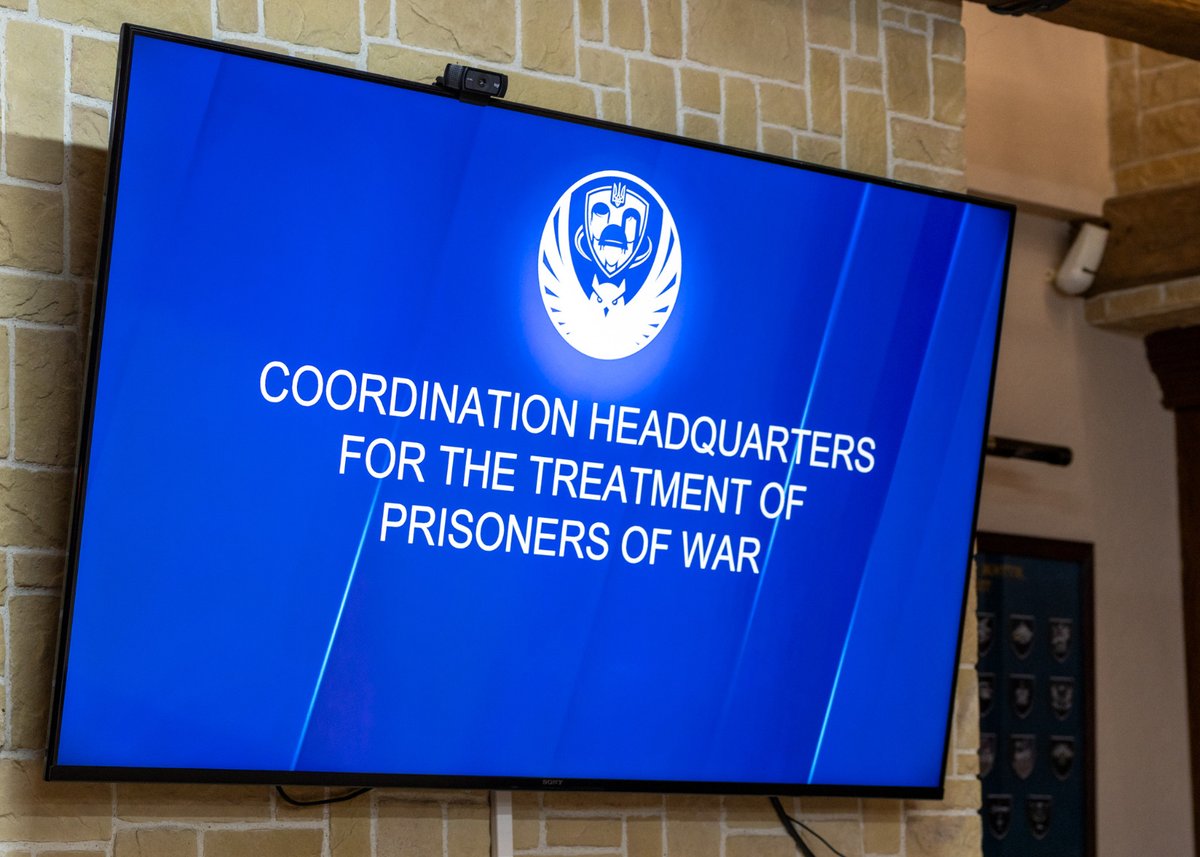 UWCongress's tweet photo. During a visit to #Ukraine, Senator Stan Kutcher visited the Coordination Headquarters for the Treatment of Prisoners of War.

Andrew Potichnyj, Director of UWC's @UniteWithUKR, accompanied the senator throughout the visit.

This is the international support in action 🇨🇦🇺🇦 https://t.co/rTblhCByqS