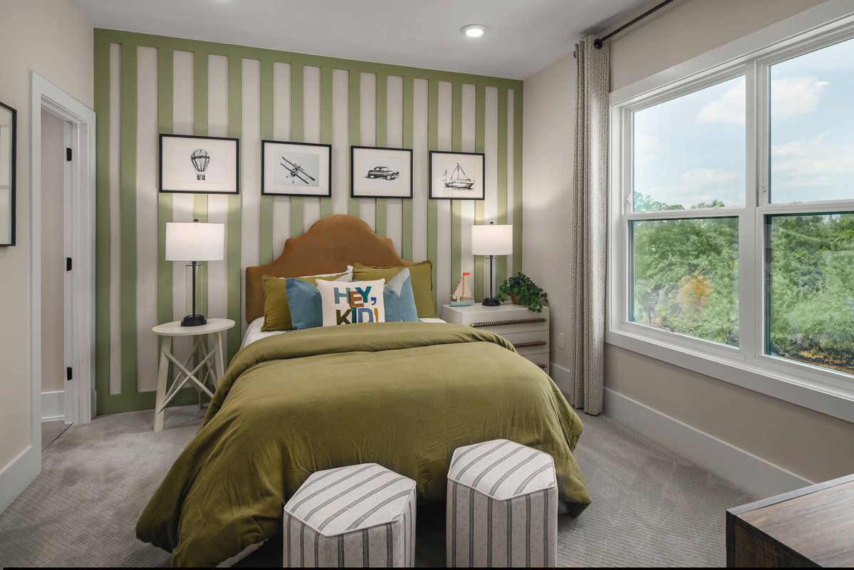 justadd2cart's tweet image. 1,2,3 or 4
Green remains one of the most sought-after colors in home design.

Credits: facebook.com/share/1J2cmkV4…

#bedroomdecoration #bedroomfurniture 
#bedroom #homesweethome #decorating