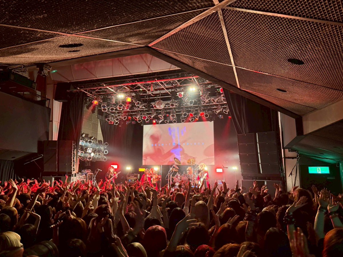 u8sandesu's tweet photo. 1階2階どっちも開放してて
どっちも朝の通勤ラッシュくらい
人詰まってて驚いた🏋🏻‍♀️
皆ありがとうね‼️ https://t.co/zmN7u4x6EO