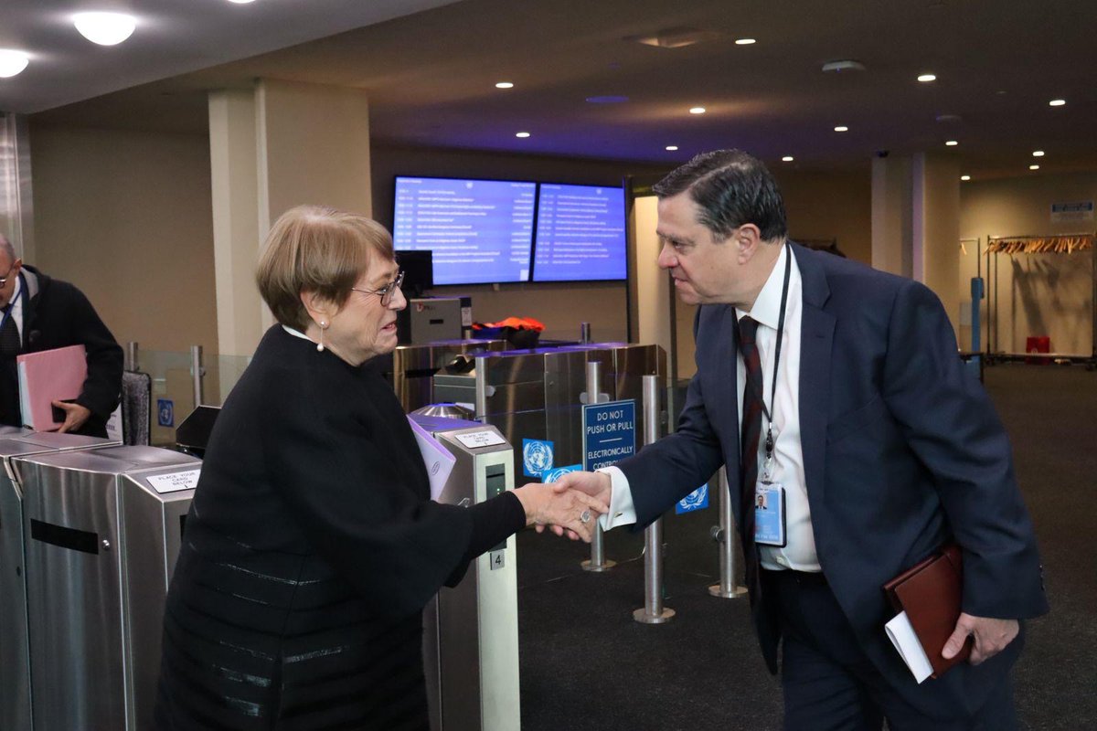 PTMunozledo's tweet photo. Acompañando esta mañana a nuestra candidata conjunta 🇧🇷🇲🇽 Michelle Bachelet a la Secretaría General de las Naciones Unidas 🇺🇳 durante su presentación ante el pleno de la Asamblea General de la Organización en la ciudad de Nueva York. https://t.co/edYSanHYaB