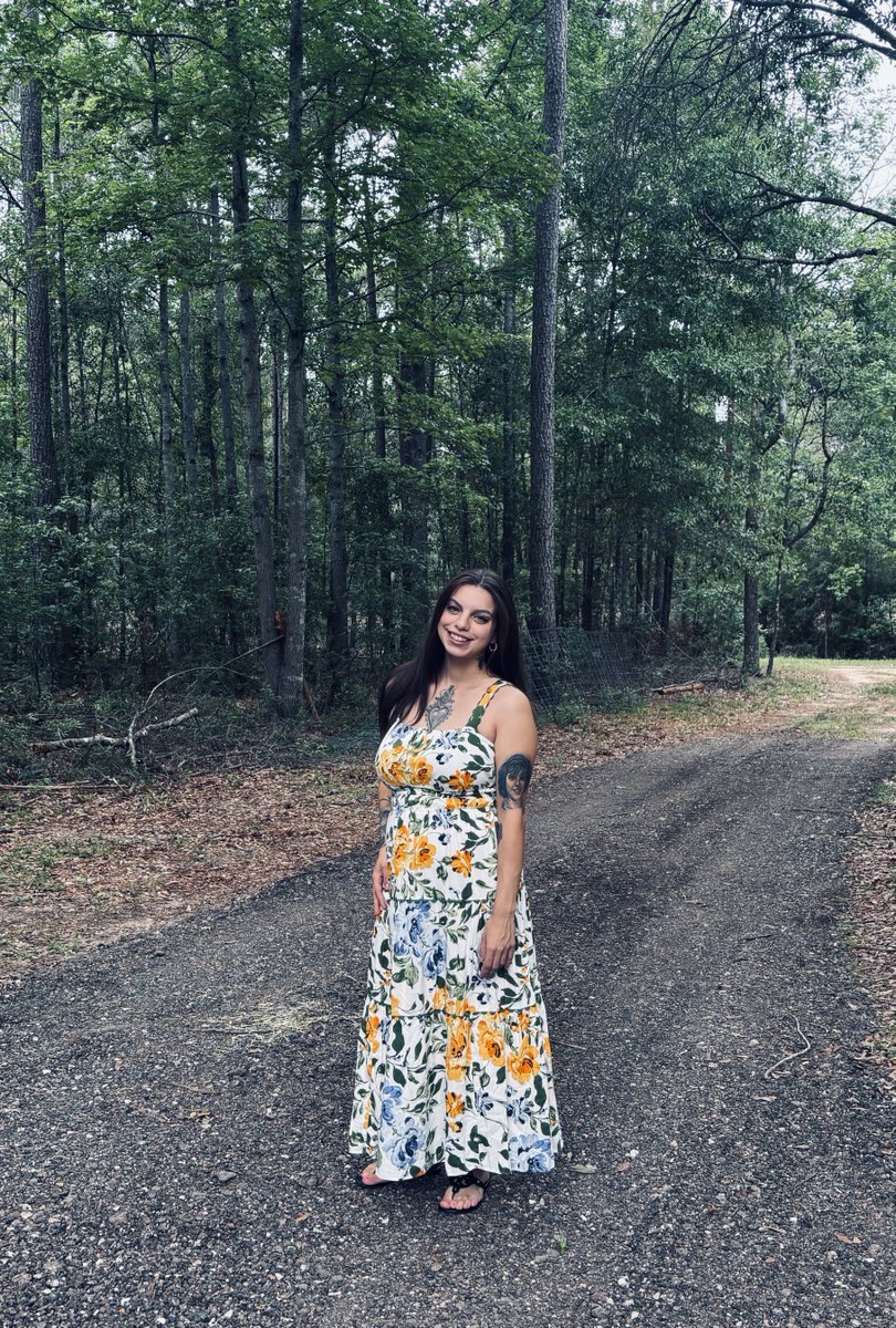 ChristyEbanks28's tweet image. It’s my great honor &amp;amp; distinct privilege to present the most beautiful woman, Sarah ♥️ @elonmusk @POTUS @FLOTUS @gwenshotwell_ #ElonMusk @SpaceX @Tesla, @Starlink @grok #Starship #StarshipFlight12 terefab.ai #JehovahElElyon12282009 @boringcompany #Optimus #CyberTruck