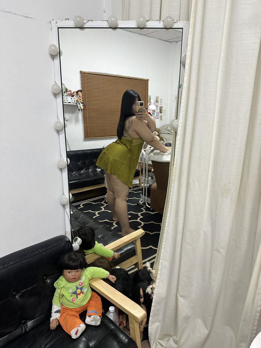 M🍼🐍กาญจนบุรี tweet media