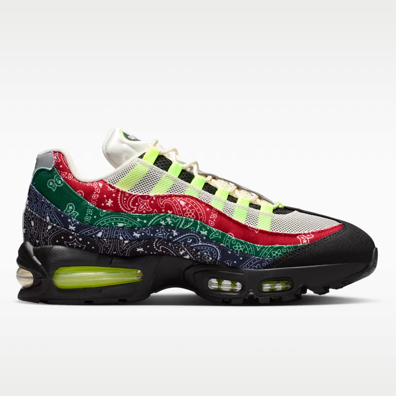 KicksDeals's tweet image. A handful of size options are available for the "Paisley Bandana" Nike Air Max 95 OG retro with FREE shipping included. //Ad

BUY HERE -&amp;gt; howl.link/nrgvs7fzc4zc2 👀