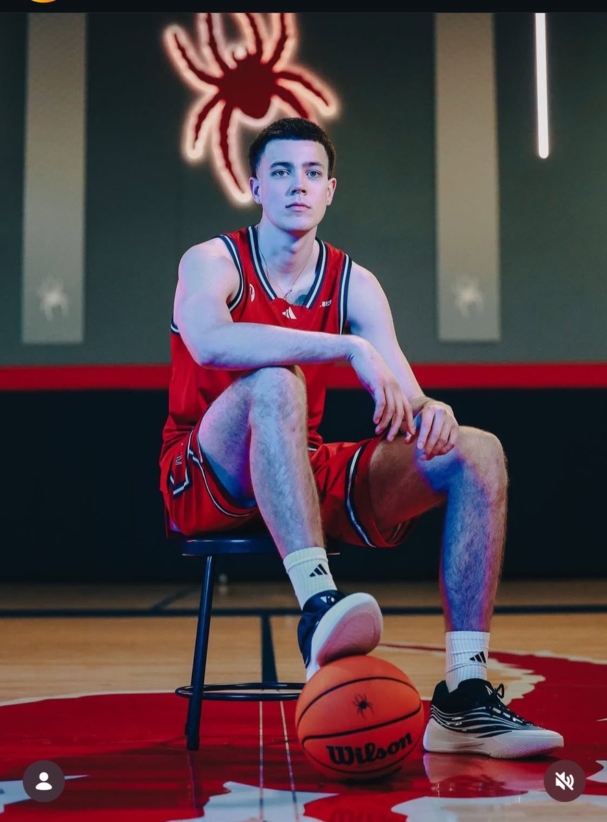 Basketball Recruitment tweet media