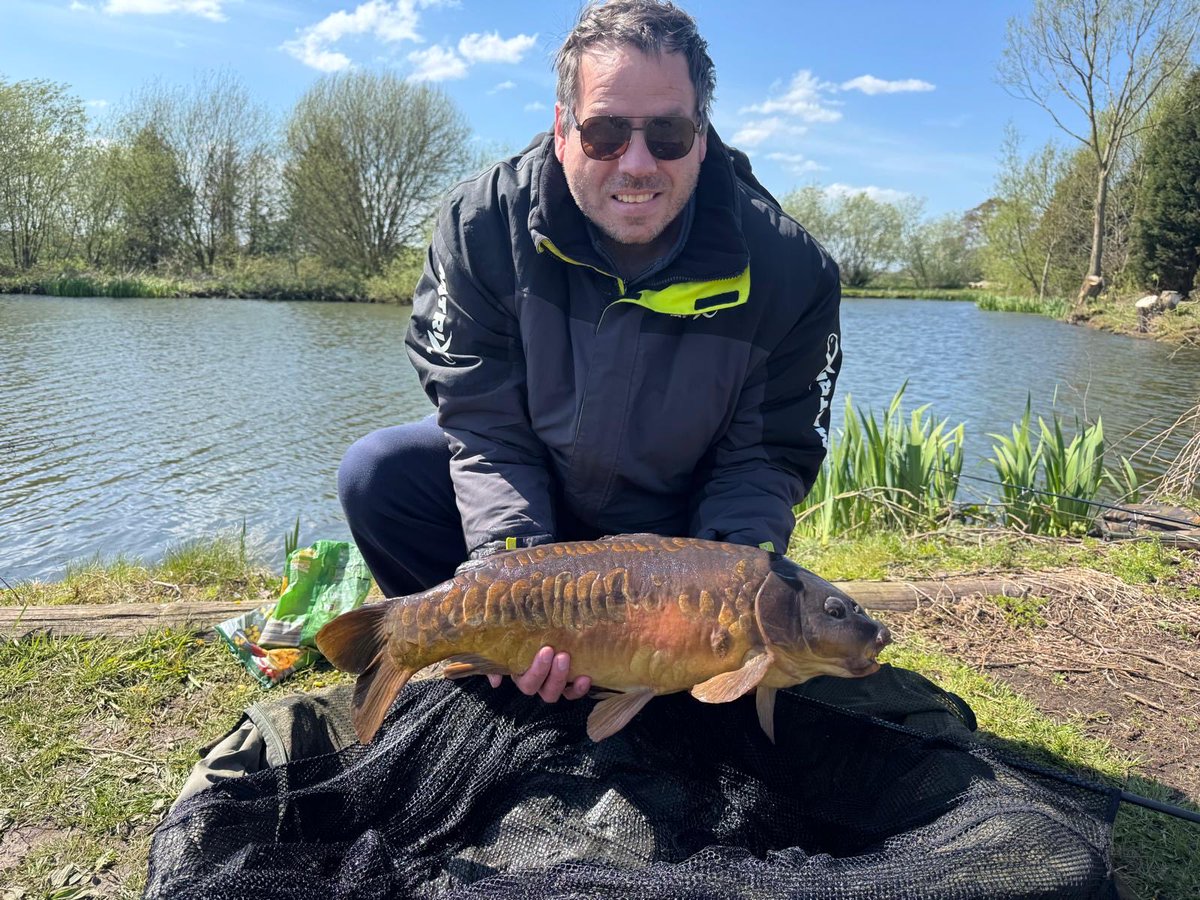 Adrian Lewis tweet media