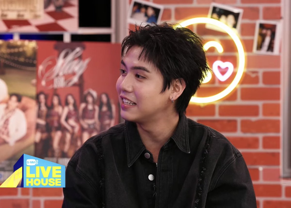 SingChimon Fans tweet media