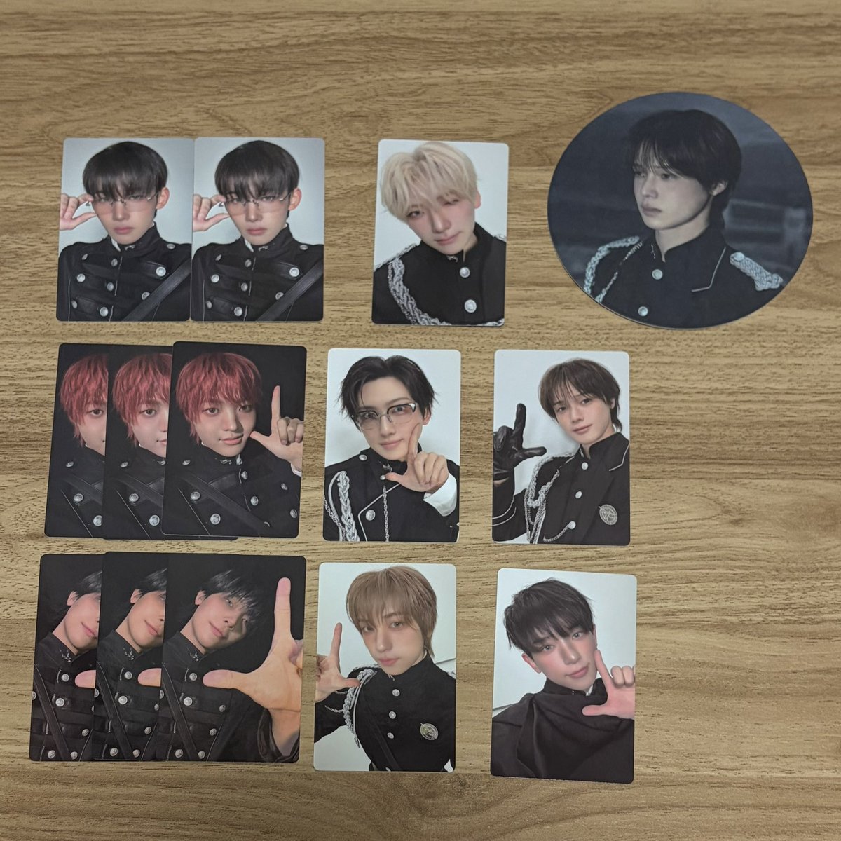 no⭐︎ tweet media