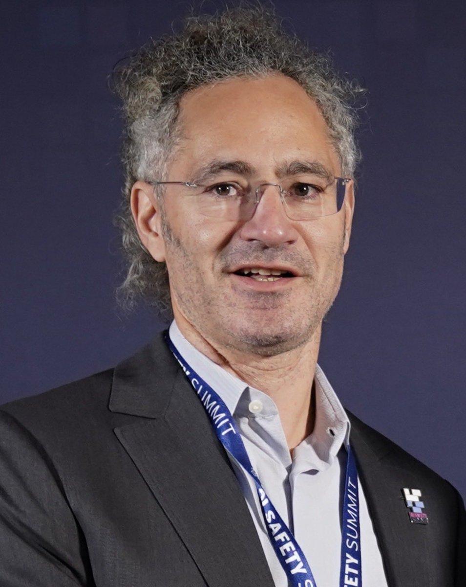 “I don’t understand why everyone hates Palantir”

“Our technology helped arrest J6rs”

“Alex Karp is just so based — curse those panicans!”

“Our greatest accomplishment is stopping the rise of the European Right”

“Frickin libtards”

“Long live Israel“