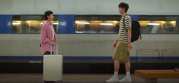 ulovemandi's tweet photo. Isn’t it cute how Yumi wearing pink hints that she’s in that “ready to fall in love” mood (girl, same)while Soon Rok leans more toward green &amp; as the episodes go on, he wears more &amp;more of it? Pink &amp; green just naturally complement each other on the color scale. #yumiscells https://t.co/o3Qd8YudEN
