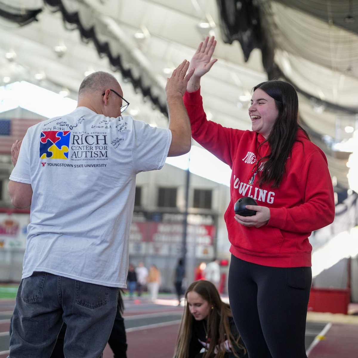 Youngstown State Penguins tweet media