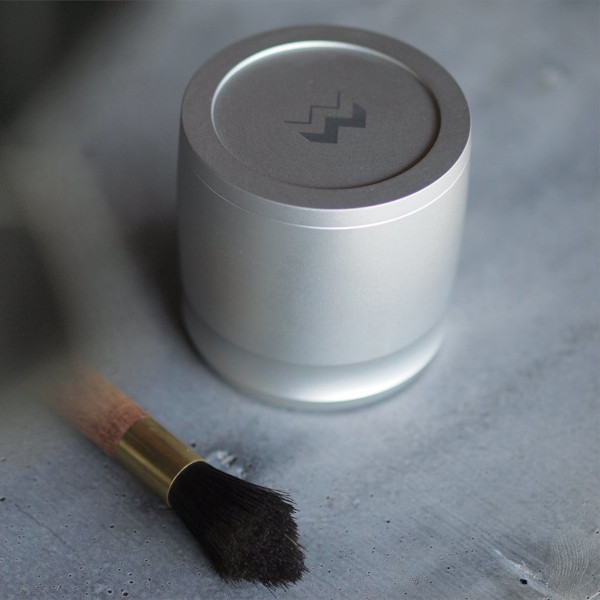 facoffee_bot's tweet image. Weber Workshops Blind Shaker LWW-001
グラインドしたコーヒー粉のシェーカーです。

コーヒーの大会でも多くのバリスタが使用しています。

fac.co.jp/fs/coffee/webe…

#WeberWorkshops #BlindShaker #Shaker #ラテアート #バリスタ #coffee #cafe #コーヒー #espresso #エスプレッソ #facoffee