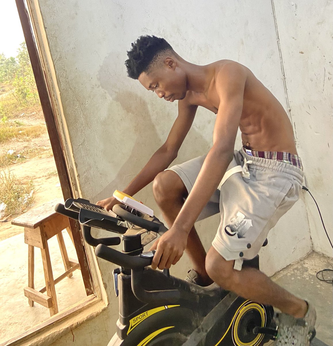 heismjay tweet media