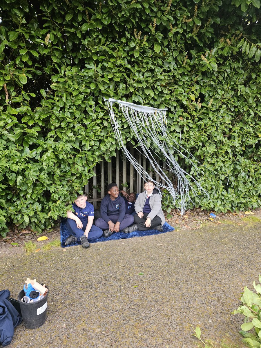 St Anne's Primary tweet media