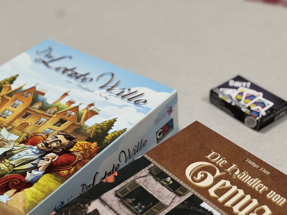 ナポポラ tweet media