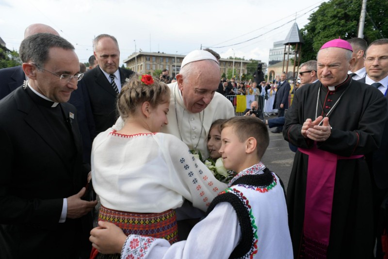 Romanian Embassy to Holy See and SMOM tweet media