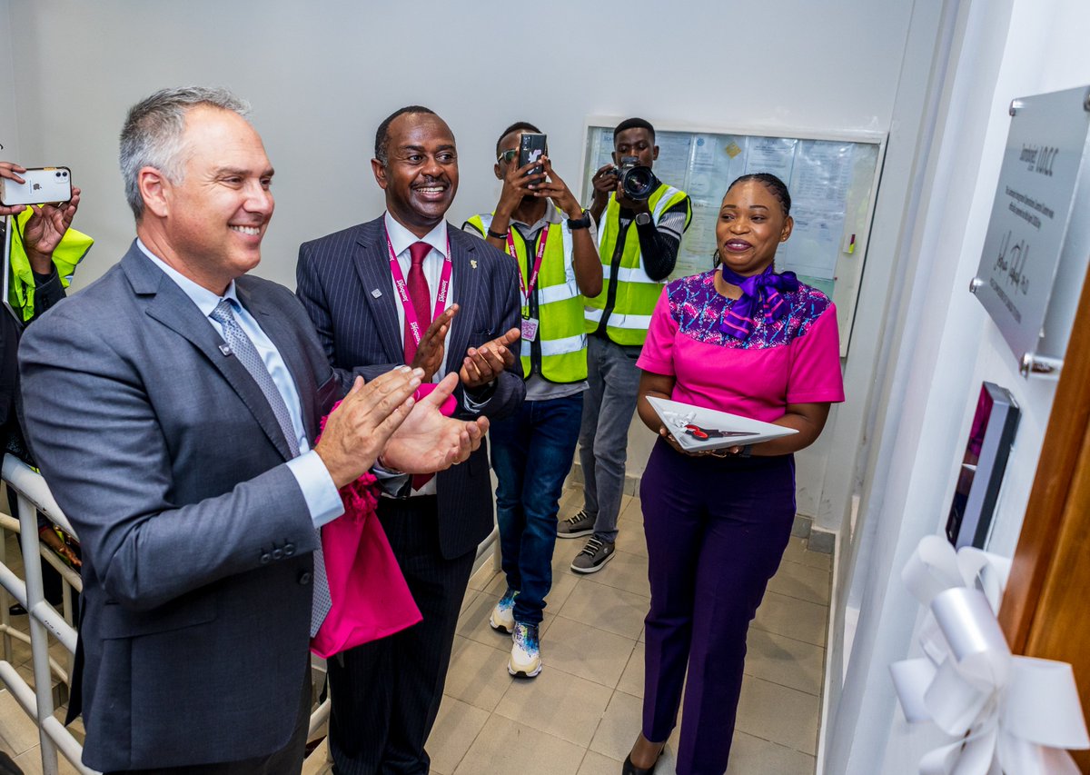 CanHCKenya's tweet photo. #Jambojet’s IOCC, commissioned by #Canada’s High Commissioner @JoshuaTabah - a big step forward for operational excellence. Strong kudos to @FlyJambojet, and to the 🇨🇦🤝🇰🇪 partnership powering real results in aviation. ✈️ https://t.co/RNvyfKvauD