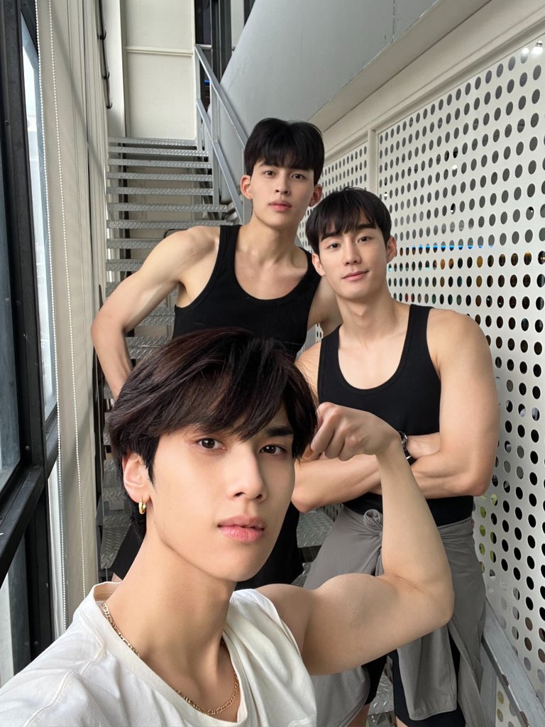 🐻‍❄️🖤 🌻{ มัมหมีน้องดัง } ☀️ “ ⊹♡ DUNK ” 😺 tweet media