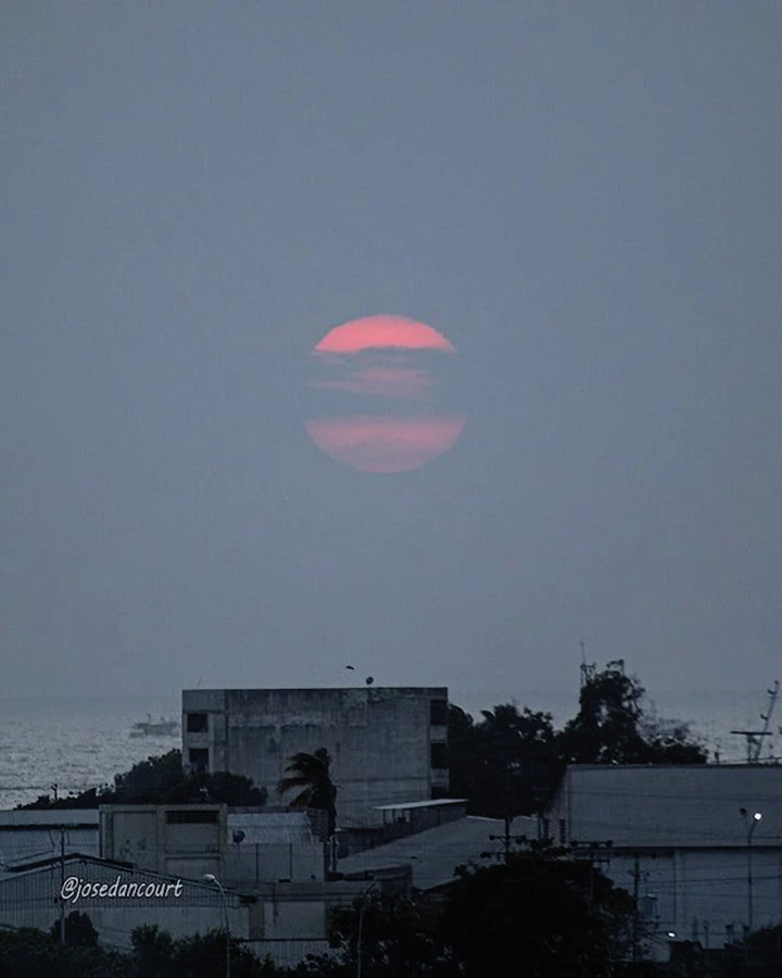 josedancourt's tweet image. Las nubes y brumas del atardecer convierten al sol en una expresión abstracta, cubista...

#Sunset #Sun #Color #Cumana #relax

#CursoDeFotografiaTwitter
Gratuito
Autoestudio
Acceso en post fijado en mi perfil de X
