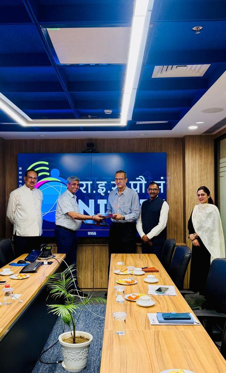 ELCINA_INDIA's tweet image. ELCINA is delighted to enter into a Strategic partnership with NIELIT under a comprehensive MoU to promote Industry engagement and alignment of NIELIT’s courses for #technical #education, #skilldevelopment and training of workforce for #ESDM Industry.

NIELIT is working