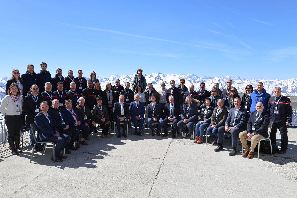 Image de Préfet des Hautes-Pyrénées - #VotreSécurité | Le #prefet65 était présent lors du comité de pilotage du projet ALERT-PYR dans le c