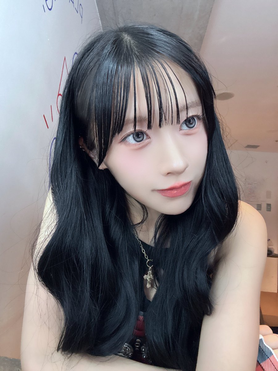 汐見まとい tweet media