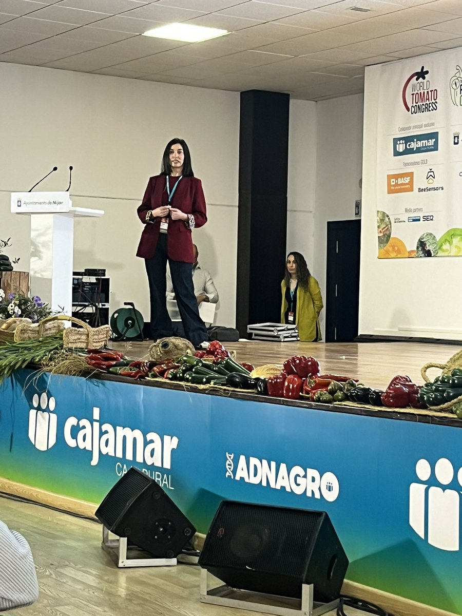 ViagroScience's tweet photo. Mercedes Tirado, ingeniera química de @ViagroScience, expone sobre Food for Sustainable Future, un proyecto que aúna y que coordina empresas con comité científico. https://t.co/lYTJsrJPNt