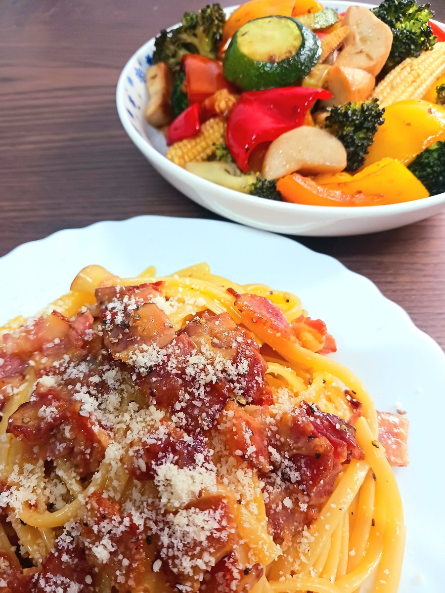 🍘🌟✨ tweet media