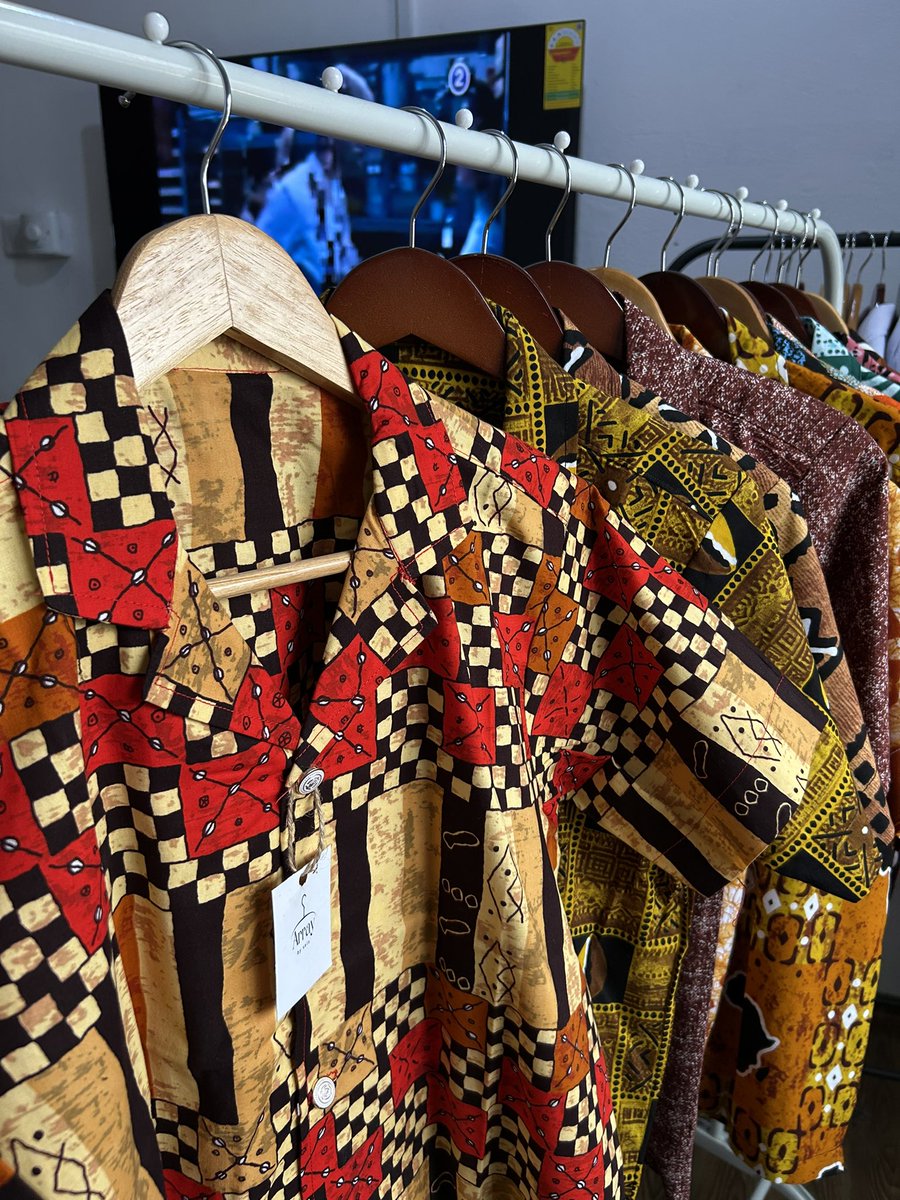 arraybysels tweet media