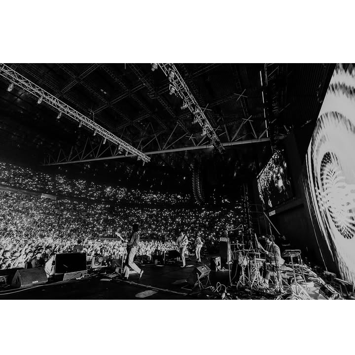 mydearestivos's tweet photo. ivoschella ; )

jk! ivos summerblast 2026 🤍 https://t.co/B9ZcOqLWAw